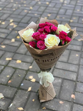Букет цветов из: Розы в Степном озере